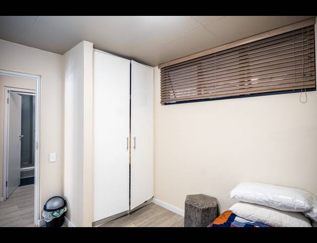 2 BEDROOM APARTMENT FOR SALE IN OBSERVATORY